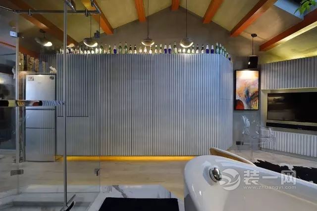 邯郸装修网分享奇葩装修日记 浴缸放在了客厅里